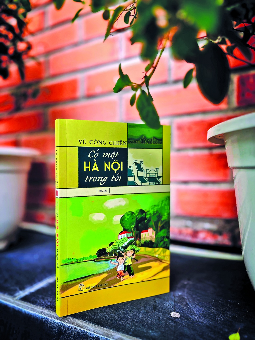 Tập tản văn “Có một Hà Nội trong tôi” của Vũ Công Chiến