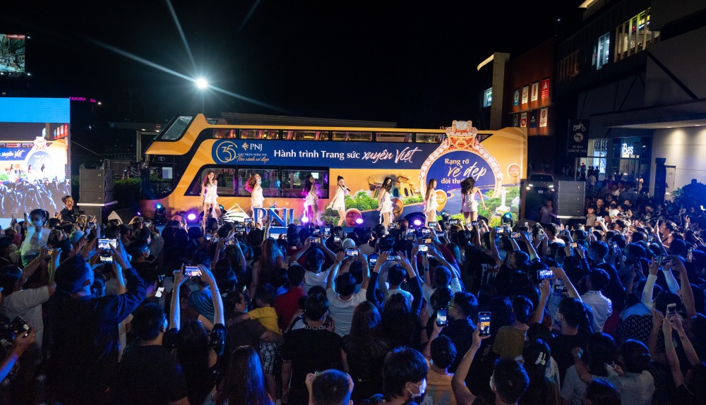 Chiến dịch “Hành trình trang sức xuyên Việt – Rạng rỡ vẻ đẹp đời thường” ghi dấu ấn mạnh mẽ đối với khách hàng trên toàn quốc. (Ảnh: Minh Phụng)