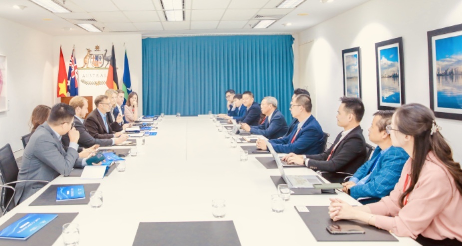 Toàn cảnh buổi làm việc giữa đoàn Đại sứ quán Australia và đoàn lãnh đạo CMC