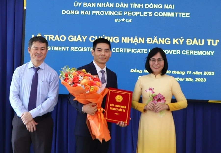 Đồng Nai: Trao giấy chứng nhận đầu tư cho 4 dự án sản xuất sản phẩm công nghiệp hỗ trợ