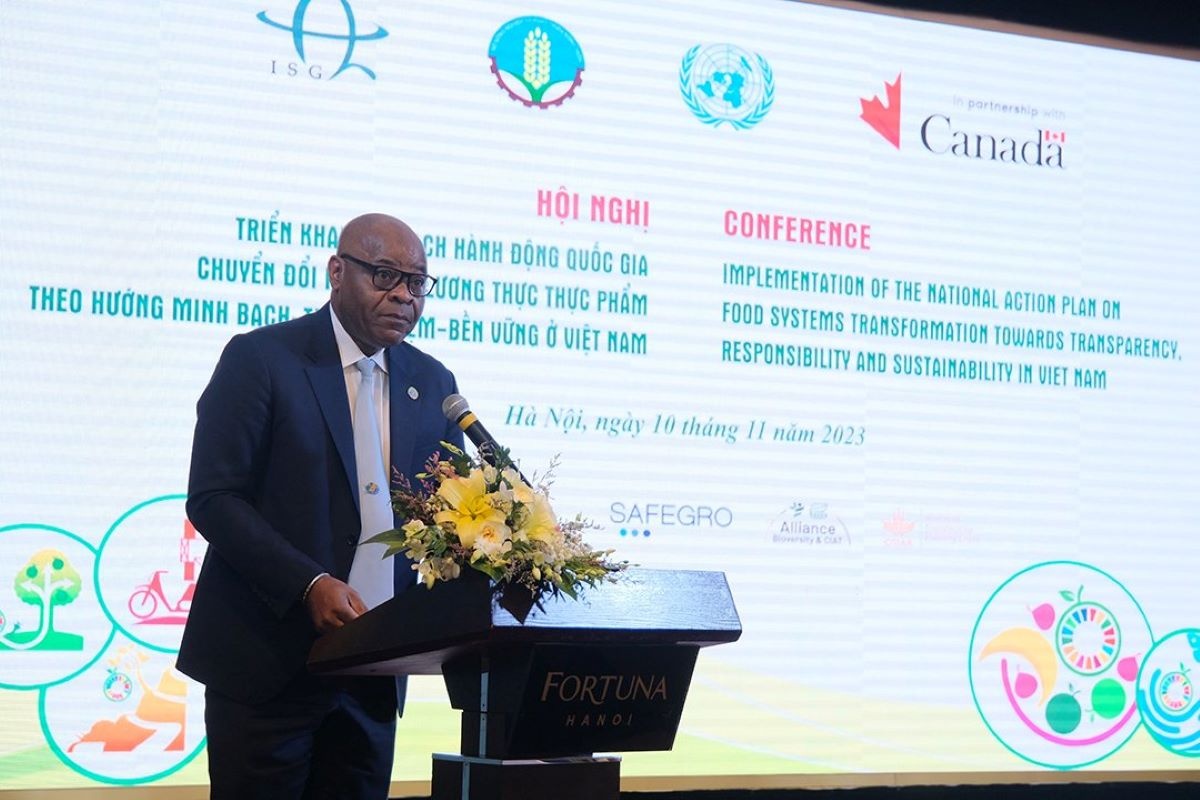 Ông Rémi Nono Womdim - Đại diện Tổ chức Nông lương Liên hiệp quốc tại Việt Nam (FAO) phát biểu tại hội nghị.