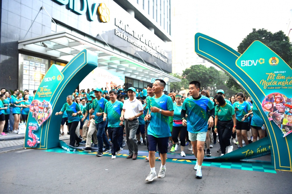 BIDVRUN - Tết ấm cho người nghèo BIDVRUN - Tết ấm cho người nghèo