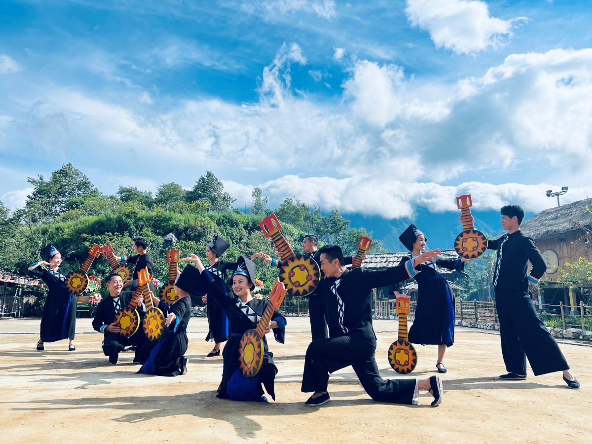  Bản Mây - Nơi hội tụ tinh hoa văn hóa Tây Bắc ra mắt dịp 30/4 năm nay.