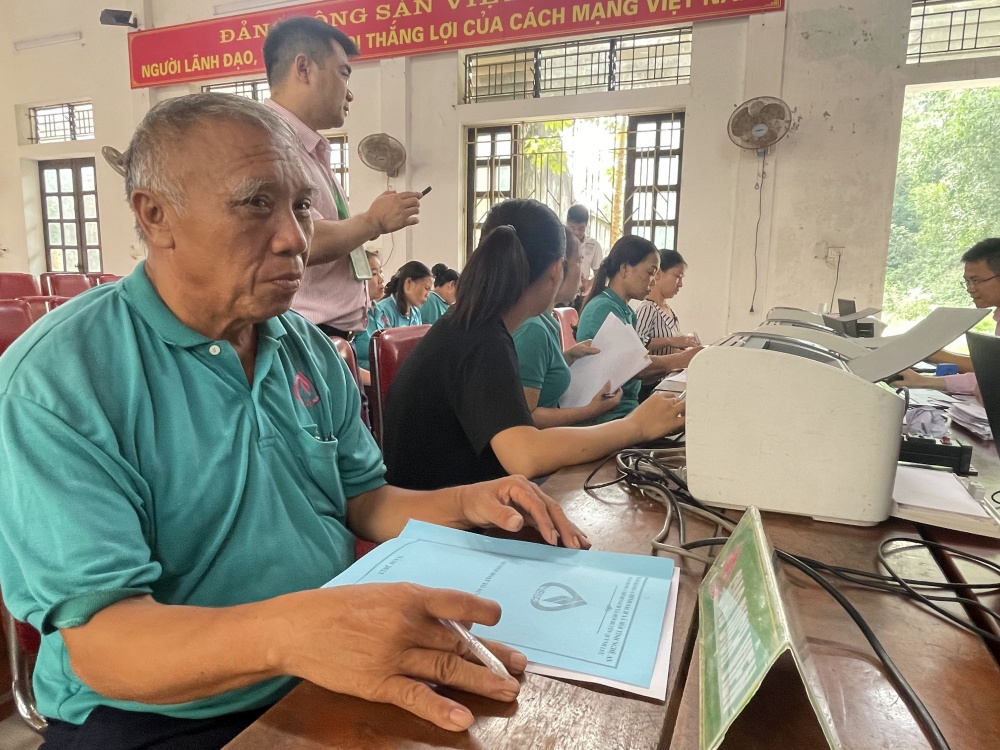 Đồng vốn NHCSXH là động lực để người dân vươn lên làm giàu chính đáng Đồng vốn NHCSXH là động lực để người dân vươn lên làm giàu chính đáng