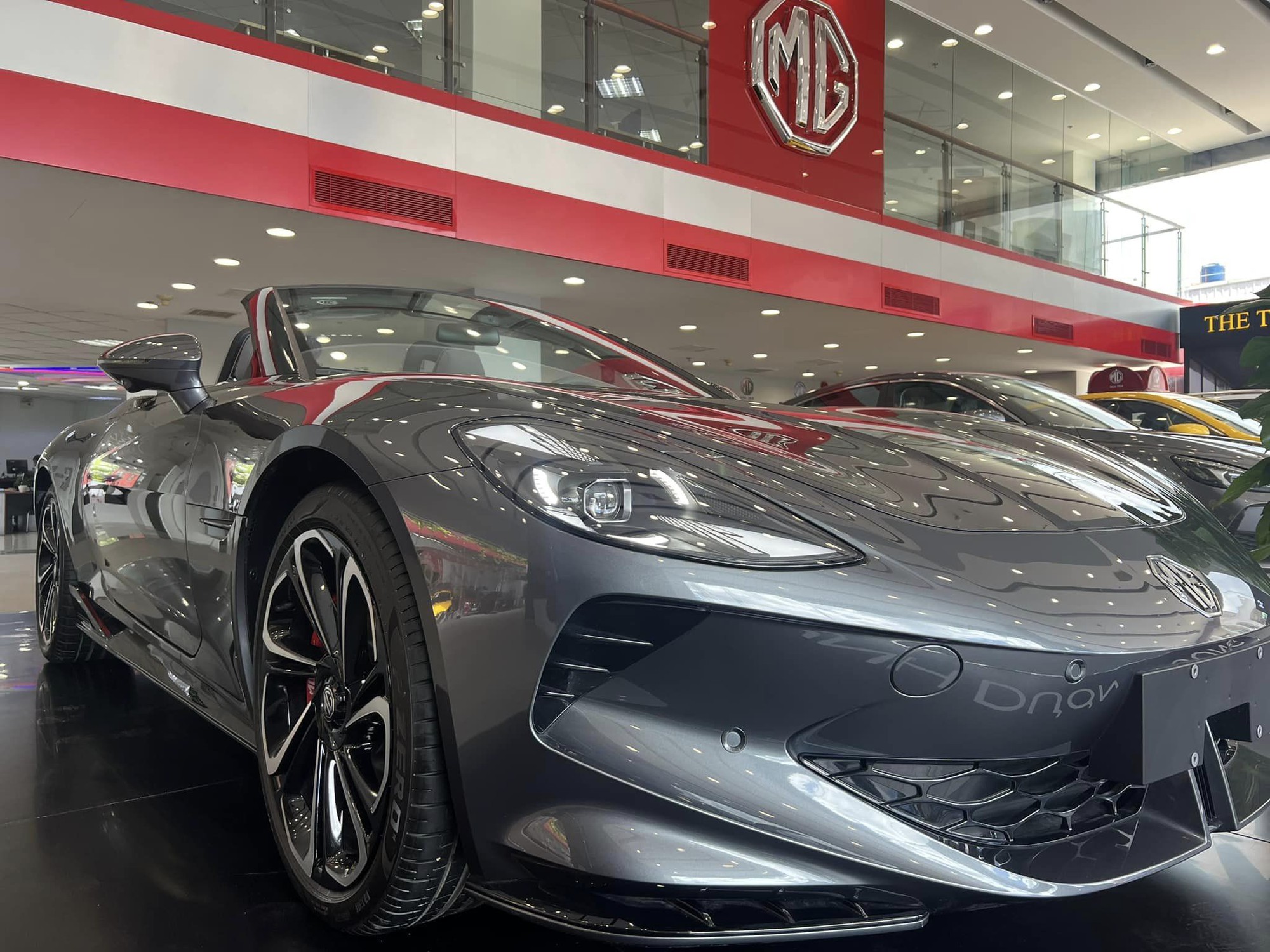 MG Cyberster có giá dự kiến hơn 2,2 tỷ đồng tại Việt Nam