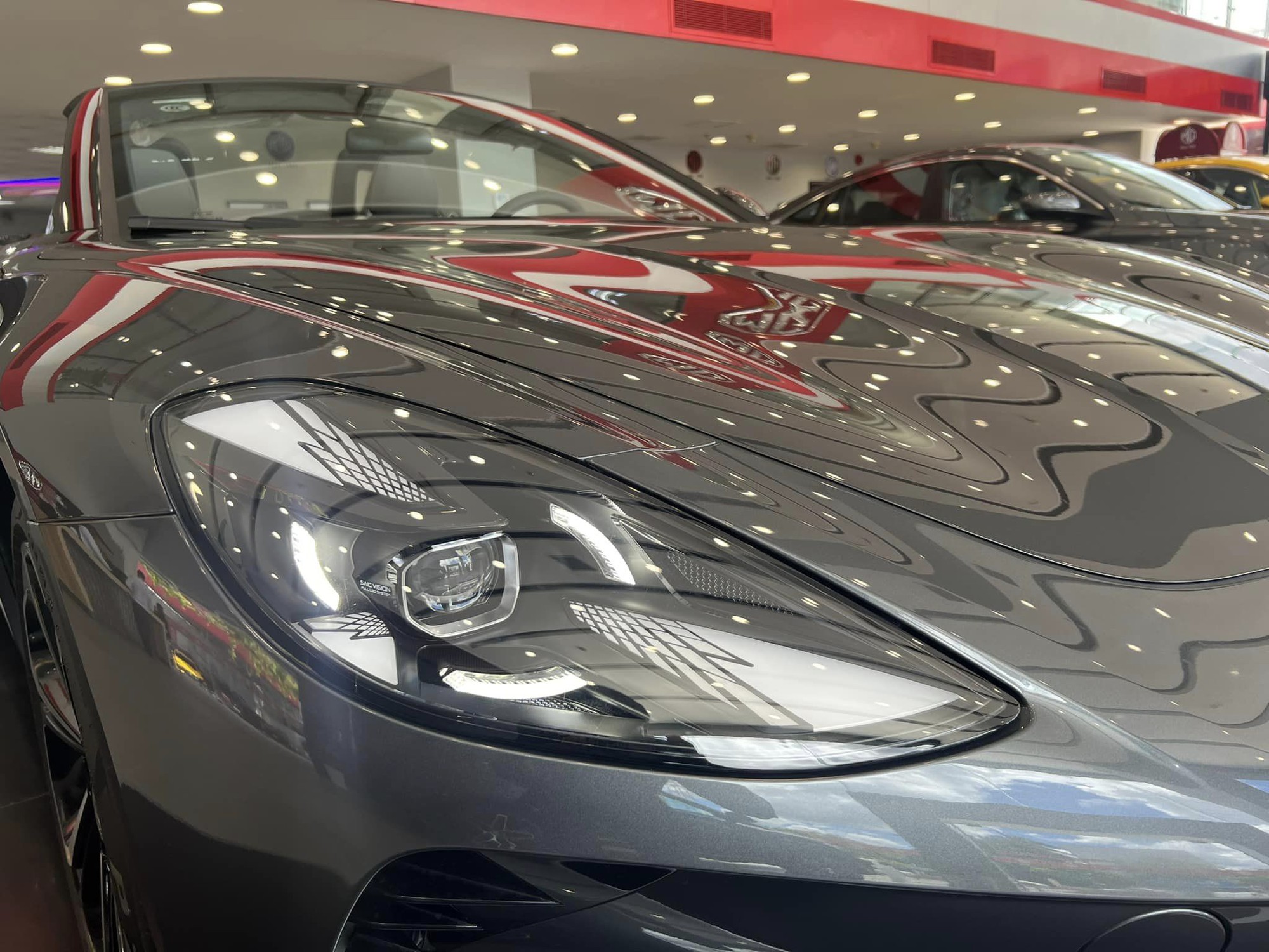 MG Cyberster có giá dự kiến hơn 2,2 tỷ đồng tại Việt Nam