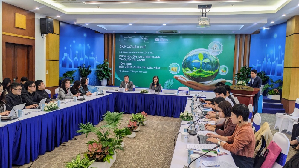 Toàn cảnh buổi gặp gỡ báo chí Toàn cảnh buổi gặp gỡ báo chí