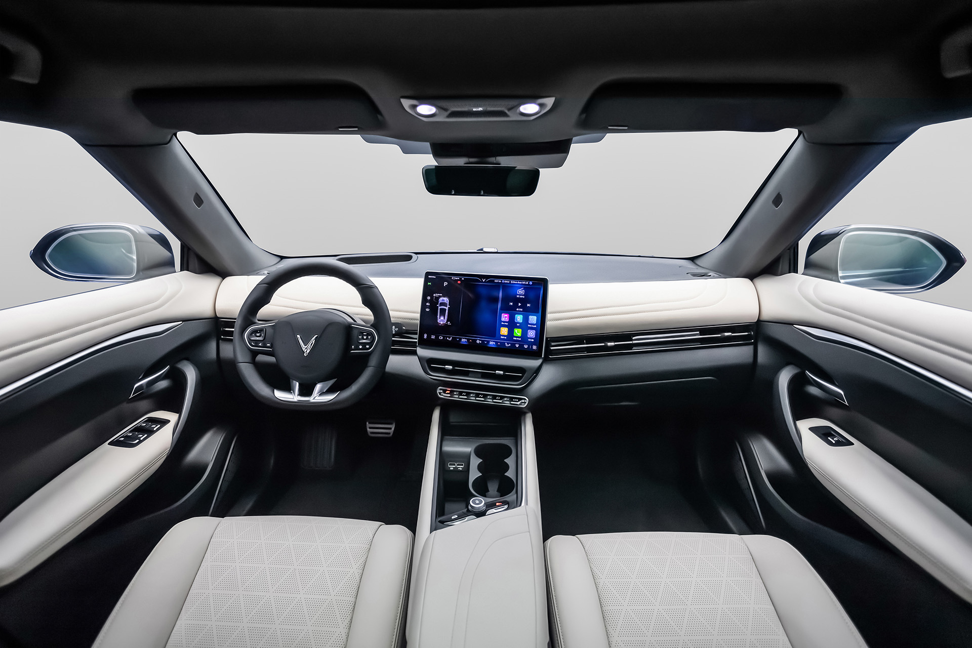 VinFast VF 7 chốt giá từ 850 triệu: Đi tối đa 431 km, đặt cọc pin từ 2,9 triệu/tháng, giao xe trước Tết - Ảnh 4. VinFast VF 7 chốt giá từ 850 triệu: Đi tối đa 431 km, đặt cọc pin từ 2,9 triệu/tháng, giao xe trước Tết - Ảnh 4.