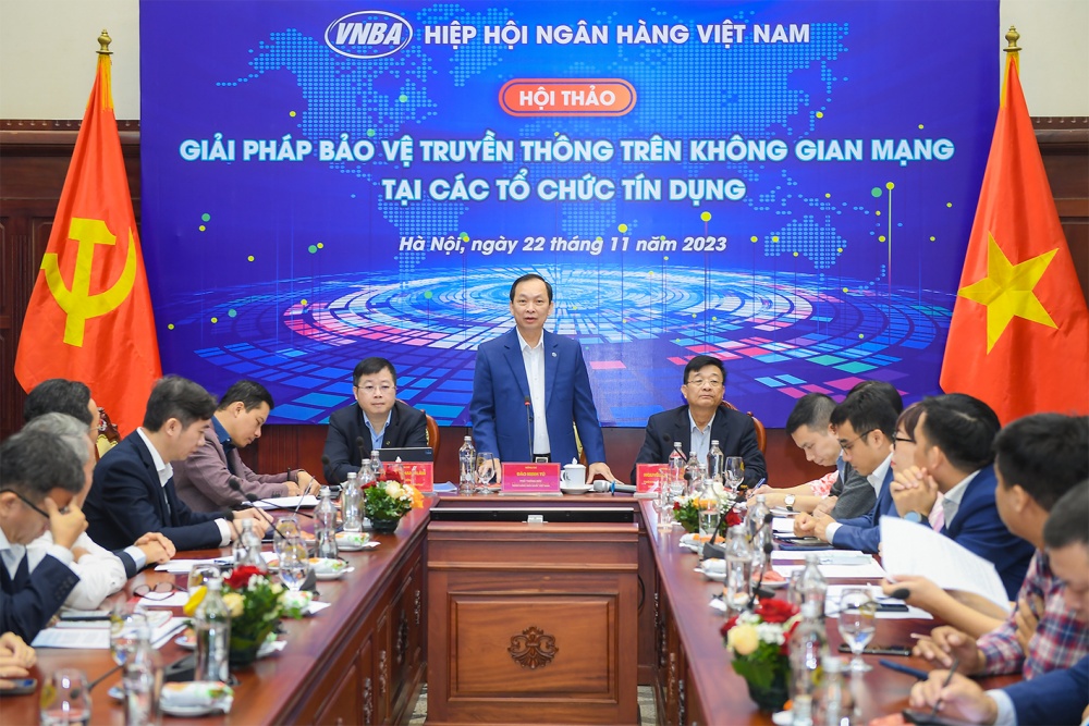 Tìm giải pháp thiết thực, hiệu quả bảo vệ truyền thông trên không gian mạng