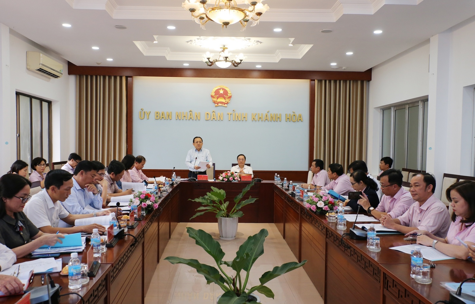 Quang cảnh buổi làm việc với UBND tỉnh Khánh Hoà