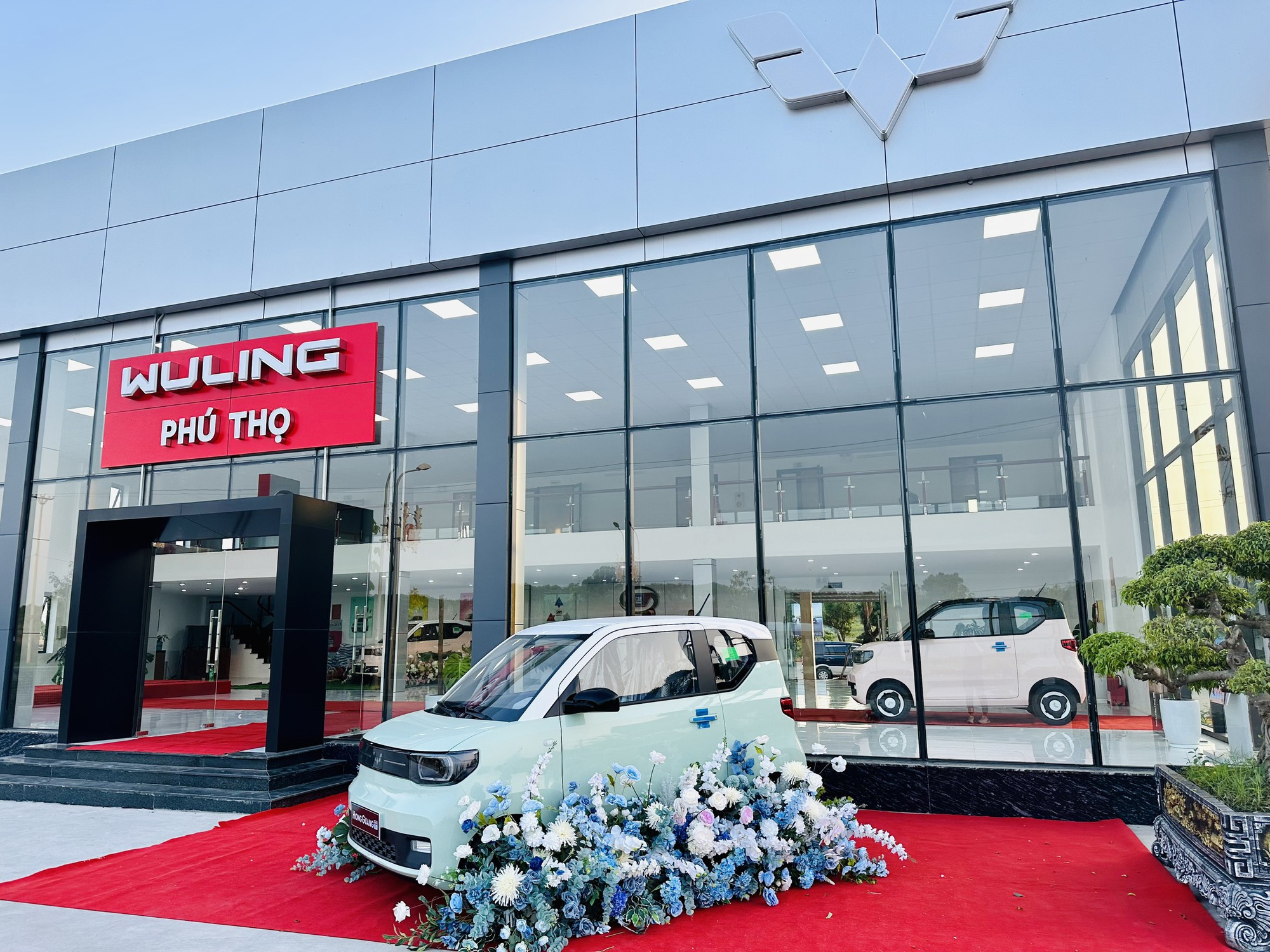 Wuling HongGuang MiniEV tiếp tục được ưu đãi, giá khởi điểm nay chỉ từ 219 triệu đồng - Ảnh 2. Wuling HongGuang MiniEV tiếp tục được ưu đãi, giá khởi điểm nay chỉ từ 219 triệu đồng - Ảnh 2.