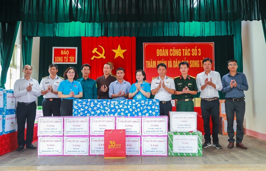 “Agribank - Vì tương lai xanh” – Những bước chân tiếp nối hành trình vì cộng đồng