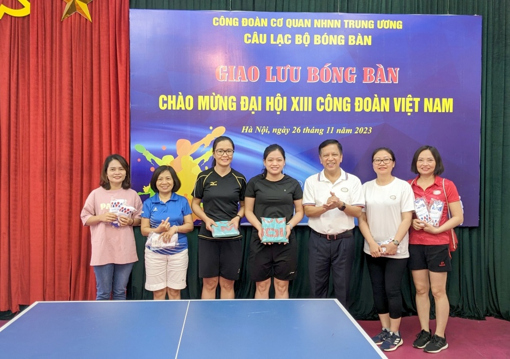 Trao Giải nội dung đôi nữ