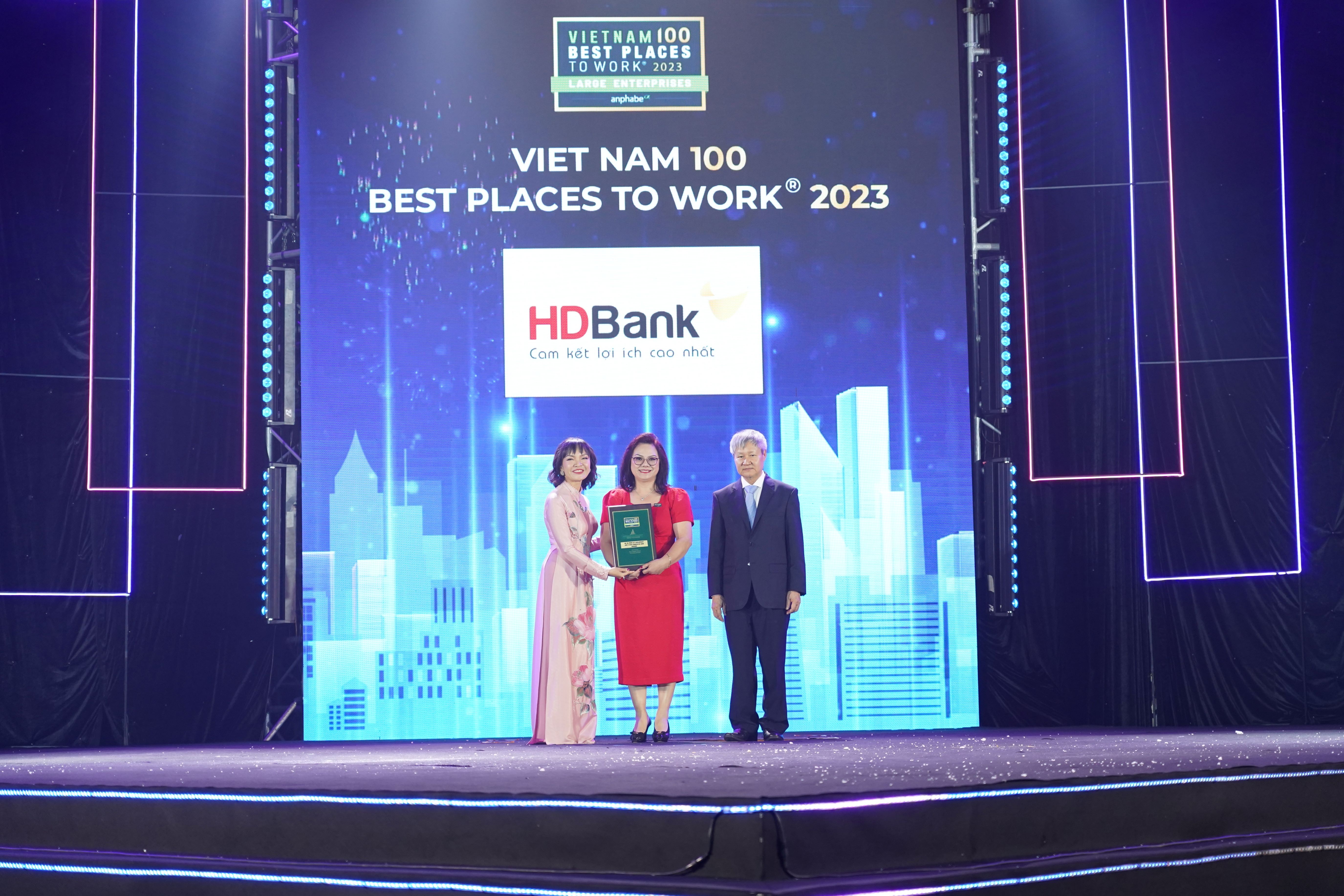 HDBank được vinh danh Top 4 Nơi làm việc tốt nhất Việt Nam