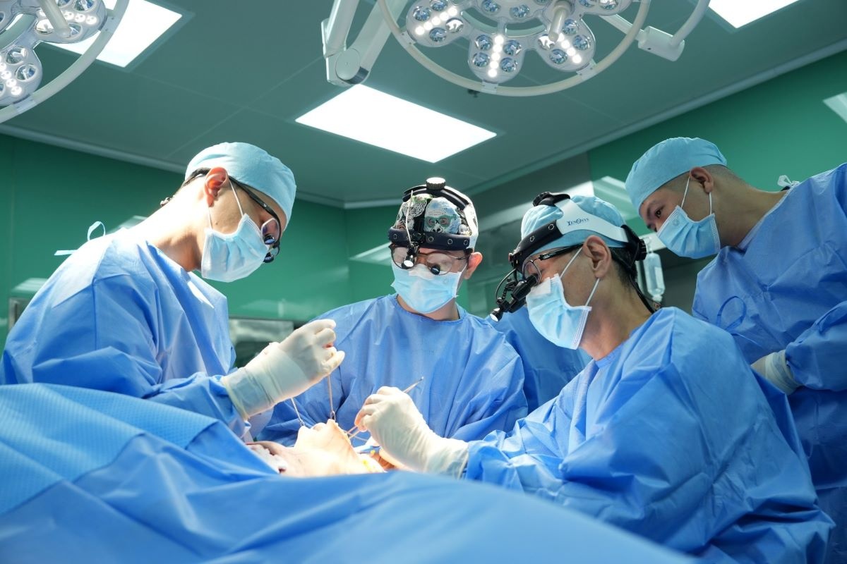 Mọi cuộc phẫu thuật đều phải tuân thủ nghiêm ngặt 4 chuẩn 5 tiêu chí toàn cầu