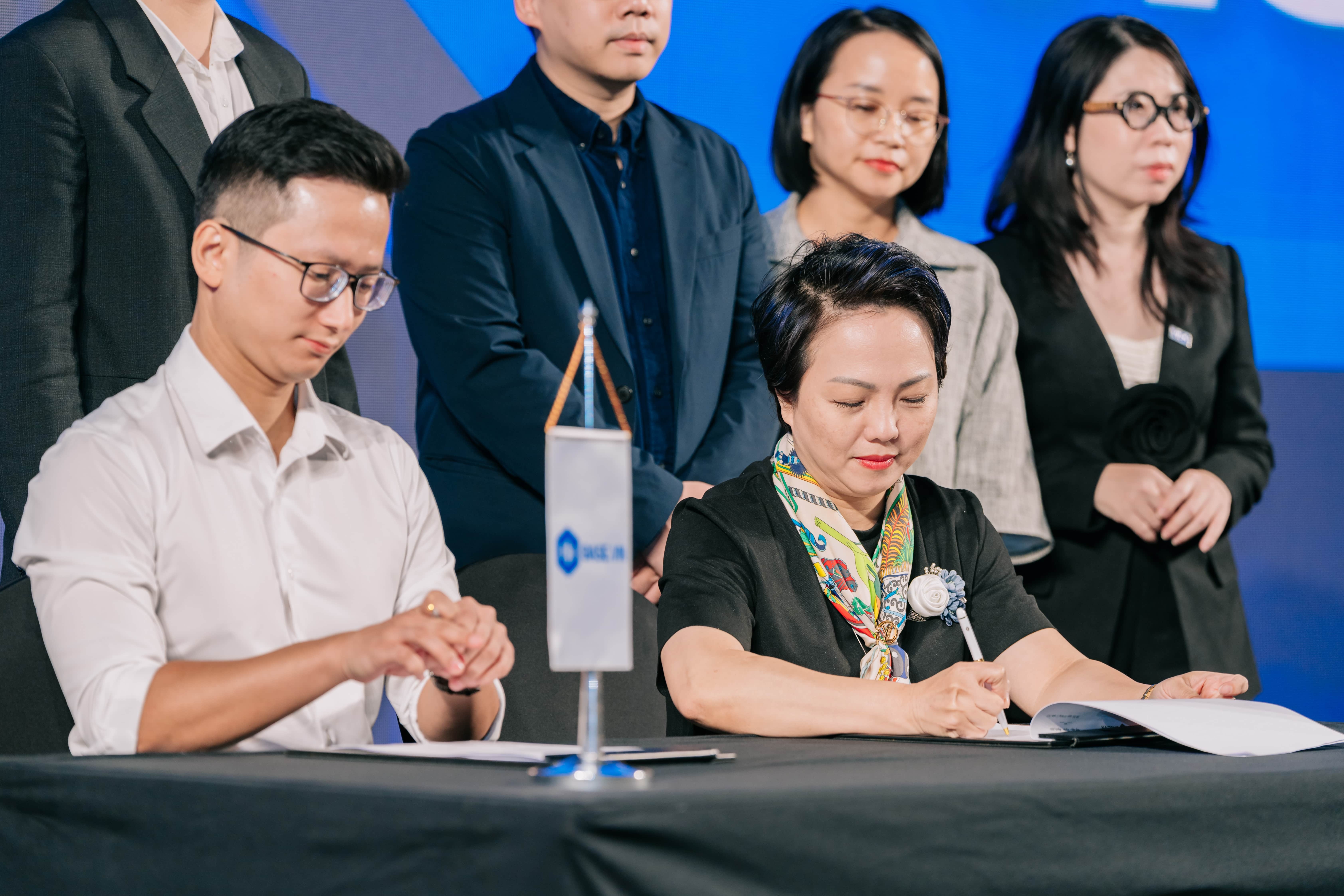 Visa hợp tác tài trợ sự kiện về doanh nghiệp và công nghệ hàng đầu Việt Nam