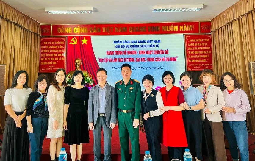 Chi bộ Vụ CSTT tổ chức sinh hoạt Chuyên đề “Hành trình về Nguồn”