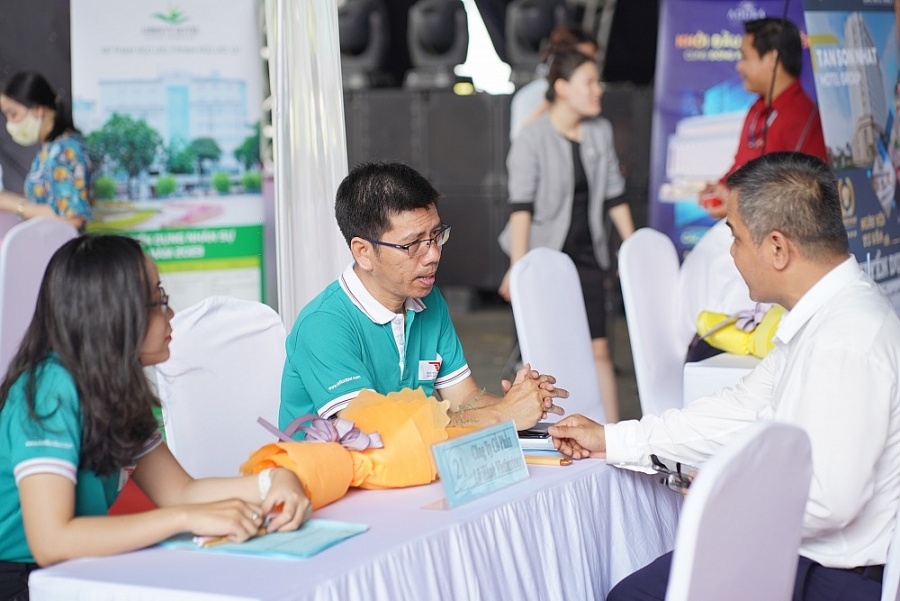 TP. Hồ Chí Minh: Giải quyết việc làm cho gần 24.000 lượt người trong tháng 11