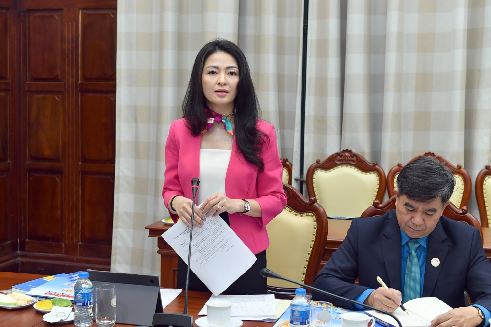 Gặp mặt Đoàn đại biểu Công đoàn NHVN dự Đại hội XIII Công đoàn Việt Nam