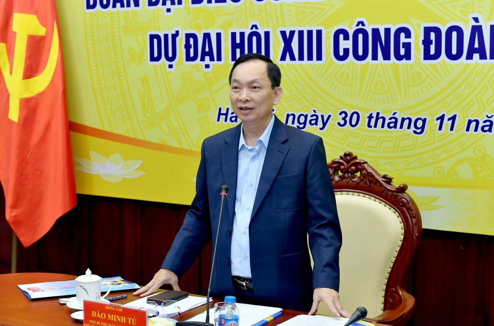 Gặp mặt Đoàn đại biểu Công đoàn NHVN dự Đại hội XIII Công đoàn Việt Nam