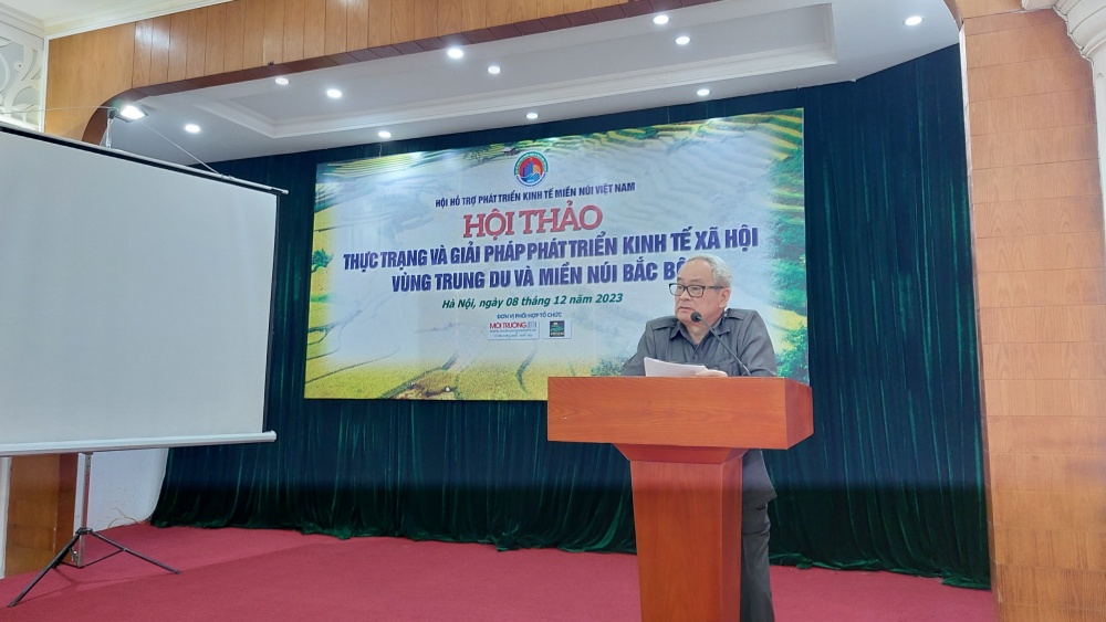 Ông Bế Trường nhấn mạnh Đảng và Nhà nước luôn quan tâm đối với việc phát triển kinh tế - xã hội vùng Trung du và miền Núi Bắc Bộ