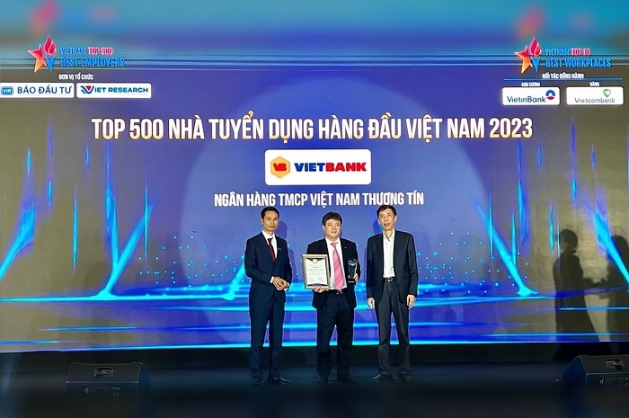 Vietbank nhận “cú đúp” giải thưởng danh giá