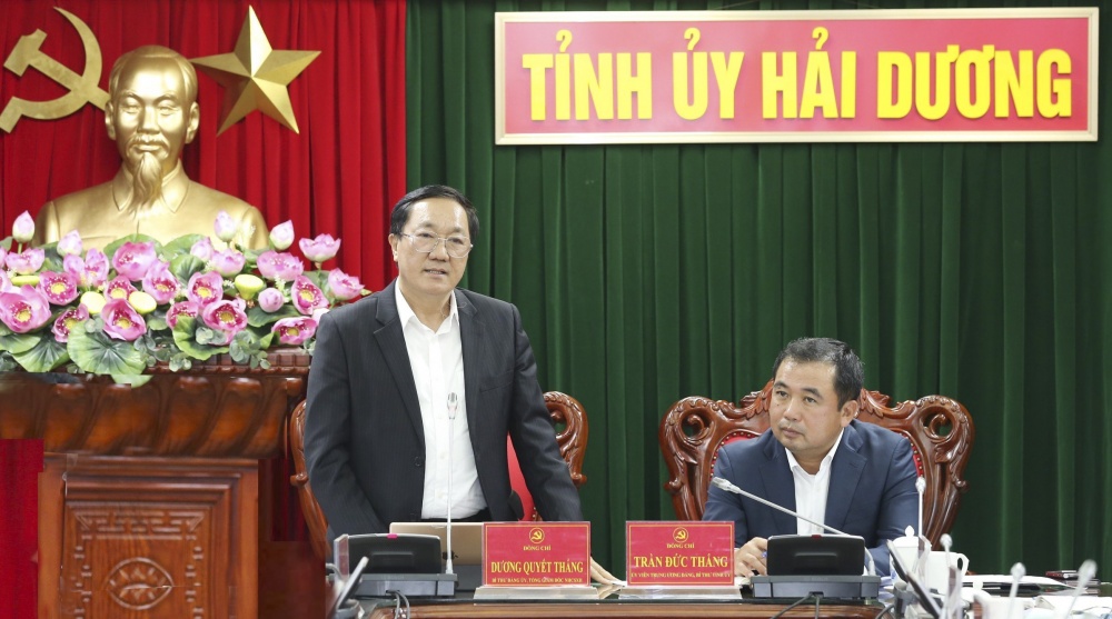 Tổng Giám đốc NHCSXH Dương Quyết Thắng phát biểu tại buổi làm việc với Tỉnh ủy, HĐND, UBND tỉnh Hải Dương