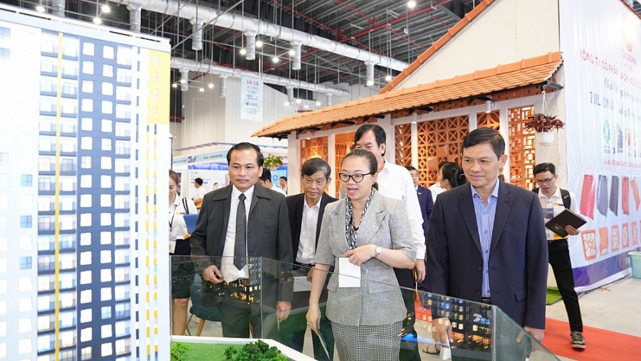 Smart Build Vietnam 2023: Giới thiệu công nghệ mới cho ngành xây dựng thời 4.0 Smart Build Vietnam 2023: Giới thiệu công nghệ mới cho ngành xây dựng thời 4.0
