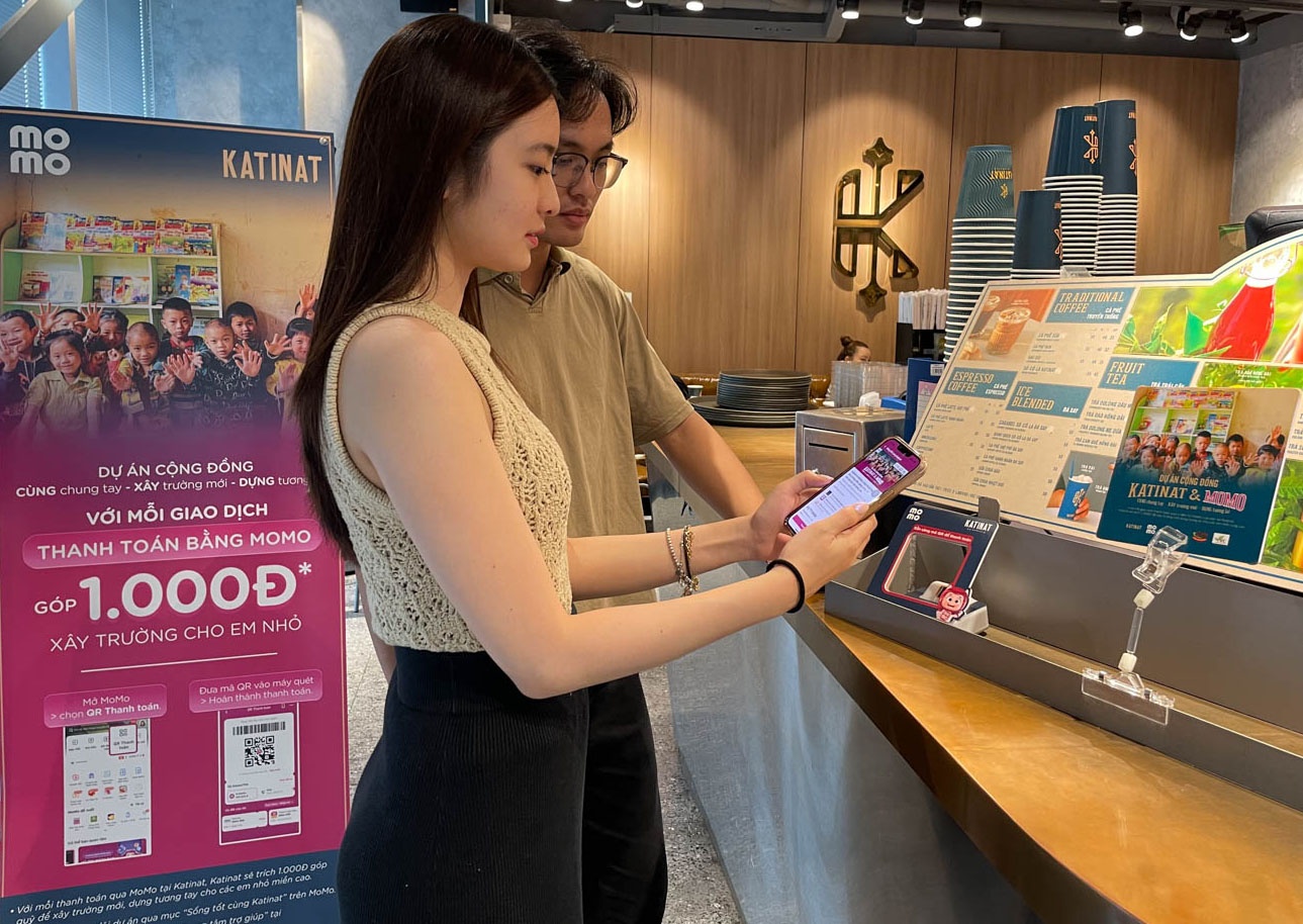 Ví điện tử sử dụng nền tảng kỹ thuật số giúp người thanh toán có thể đóng góp thiện nguyện với số tiền nhỏ lẻ từ 1.000 đồng Ví điện tử sử dụng nền tảng kỹ thuật số giúp người thanh toán có thể đóng góp thiện nguyện với số tiền nhỏ lẻ từ 1.000 đồng