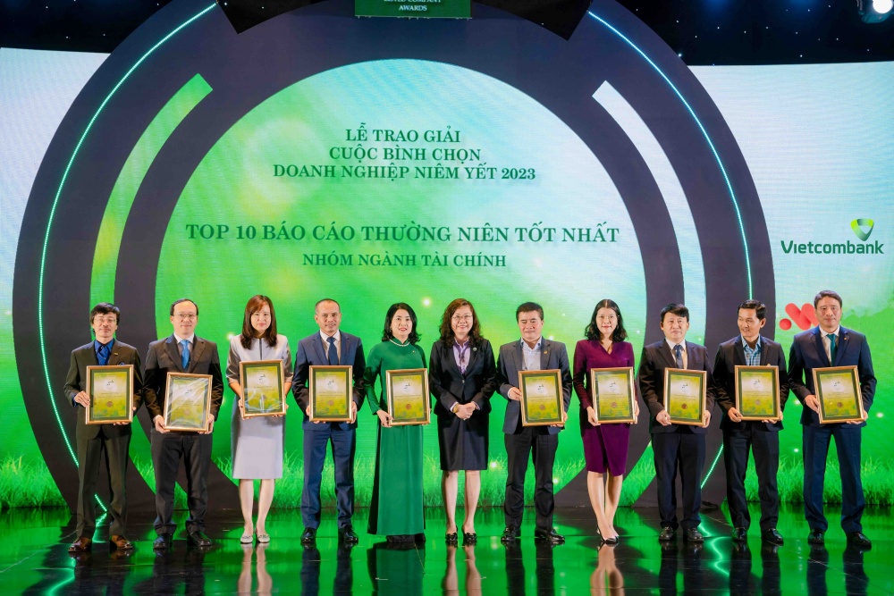 Vietcombank đạt top 10 doanh nghiệp có báo cáo thường niên tốt nhất trên thị trường chứng khoán
