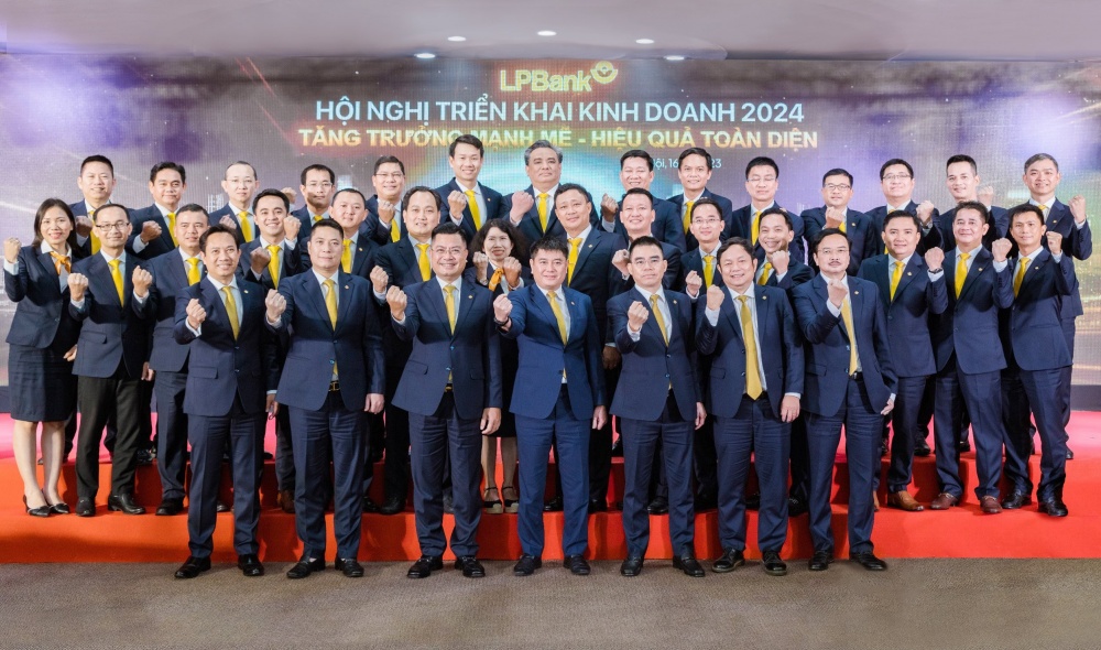 Hội nghị triển khai kinh doanh LPBank 2024: Tăng trưởng mạnh mẽ - Hiệu quả toàn diện