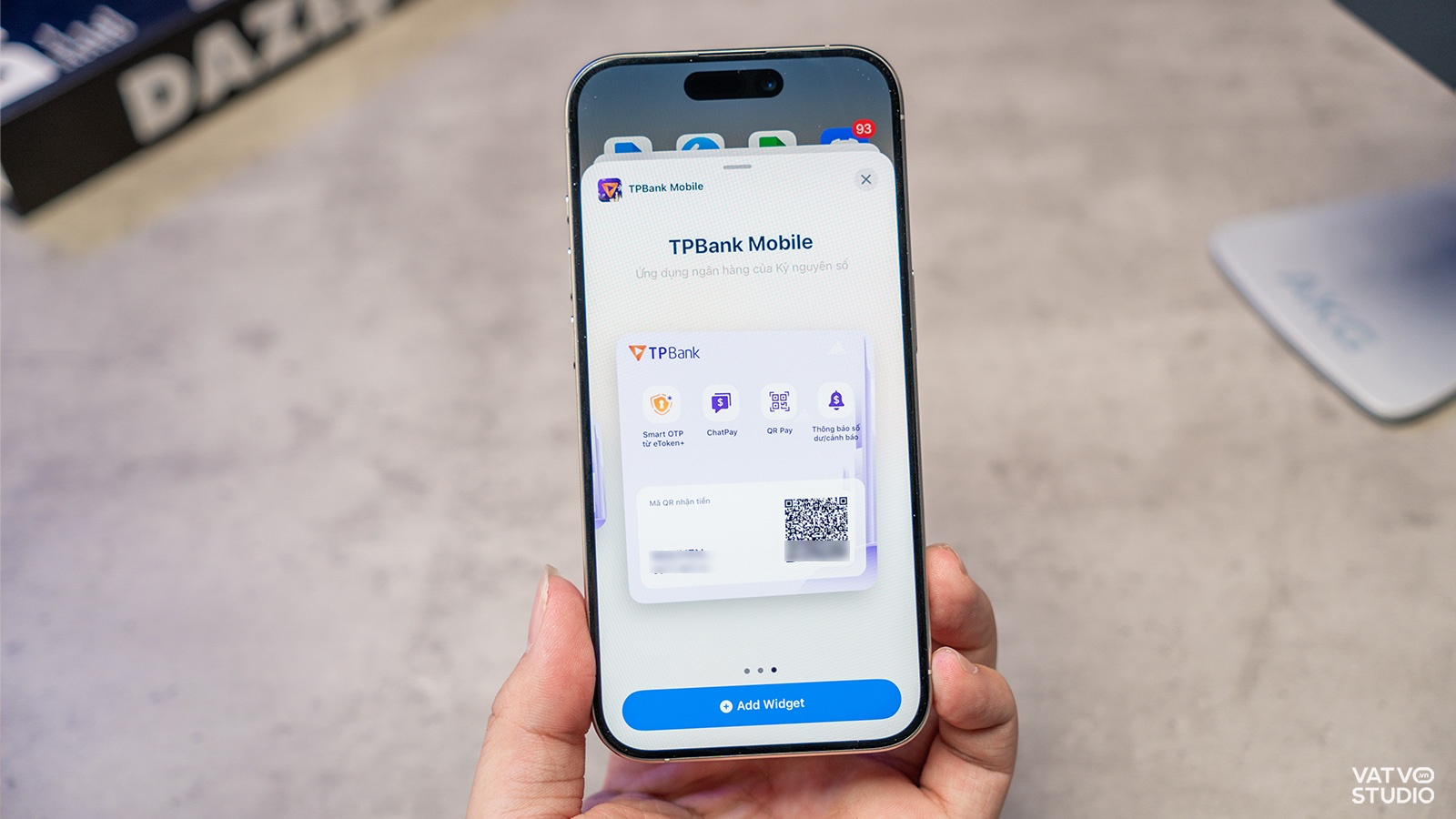 Có thể bạn chưa biết: Một số ngân hàng hỗ trợ hiển thị mã QR ngay trên widget iPhone