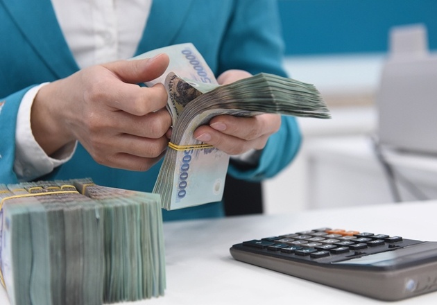 tổng số đã miễn, giảm, gia hạn thuế, phí, lệ phí và tiền thuê đất cho doanh nghiệp và người dân khoảng 193,4 nghìn tỷ đồng tổng số đã miễn, giảm, gia hạn thuế, phí, lệ phí và tiền thuê đất cho doanh nghiệp và người dân khoảng 193,4 nghìn tỷ đồng