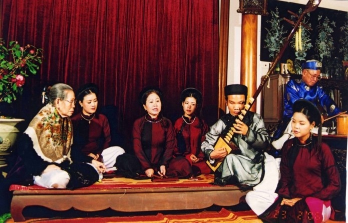 Tình yêu ca trù được tiếp nối qua hai thế hệ