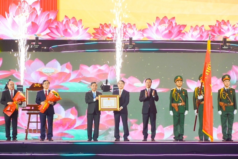 Chủ tịch nước: Hậu Giang đang trong thời kỳ vàng cần tận dụng tốt tiềm năng, thế mạnh Chủ tịch nước: Hậu Giang đang trong thời kỳ vàng cần tận dụng tốt tiềm năng, thế mạnh