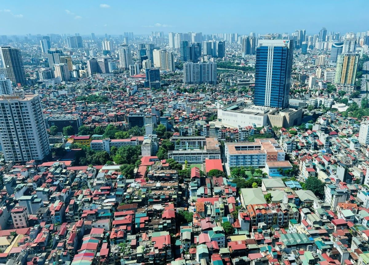 Thị trường bất động sản vẫn còn nhiều thách thức trong nửa đầu năm 2024, và sẽ có cải thiện nhẹ vào nửa cuối năm.