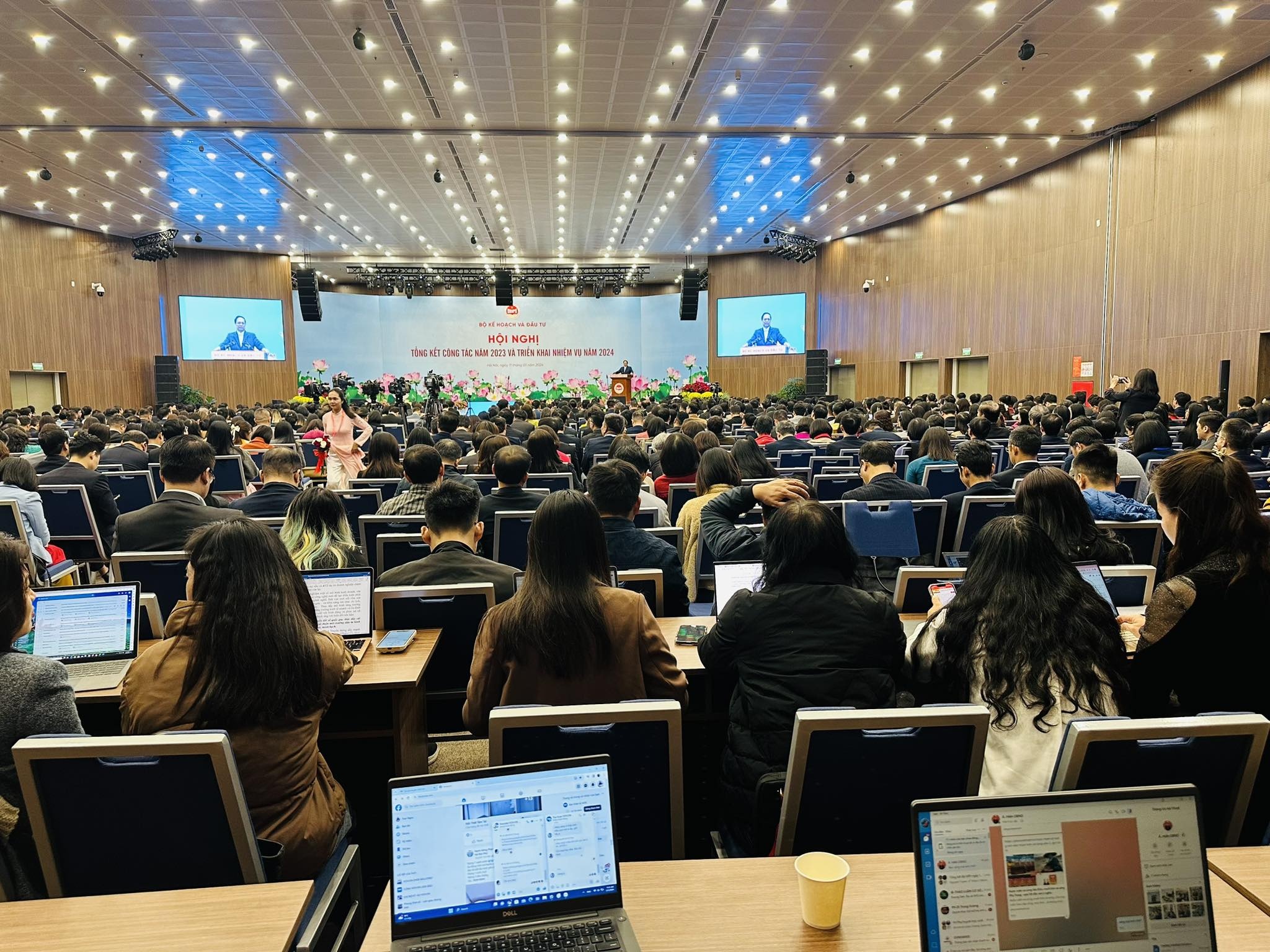 Thúc đẩy kiến tạo phát triển: Tốt và tốt hơn Thúc đẩy kiến tạo phát triển: Tốt và tốt hơn