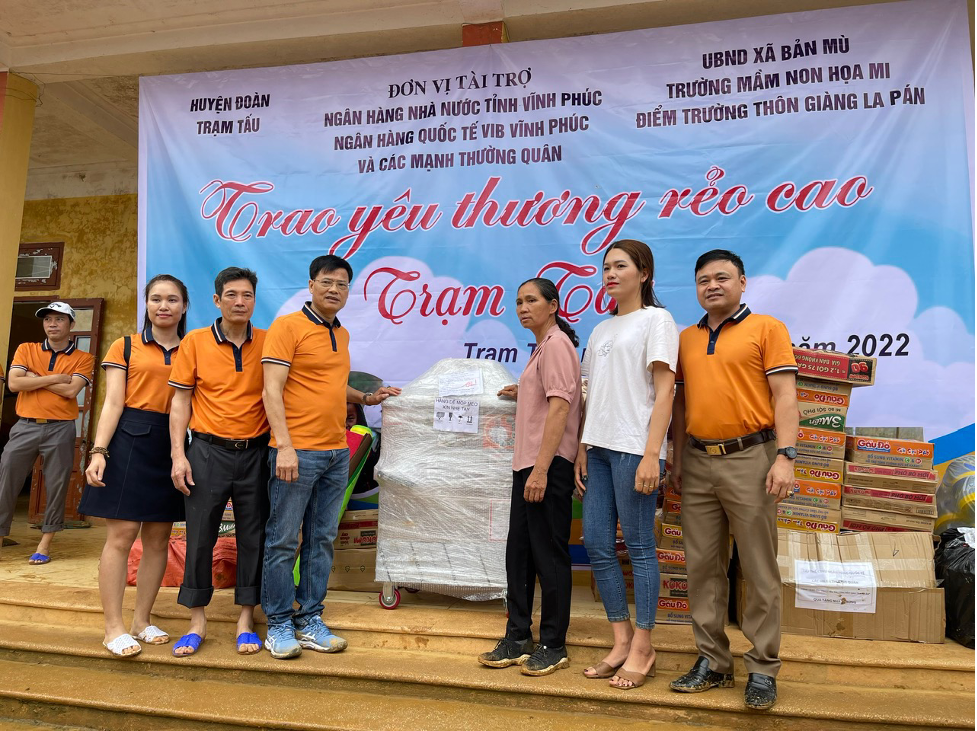 Chăm lo tốt cho đời sống của người lao động Chăm lo tốt cho đời sống của người lao động