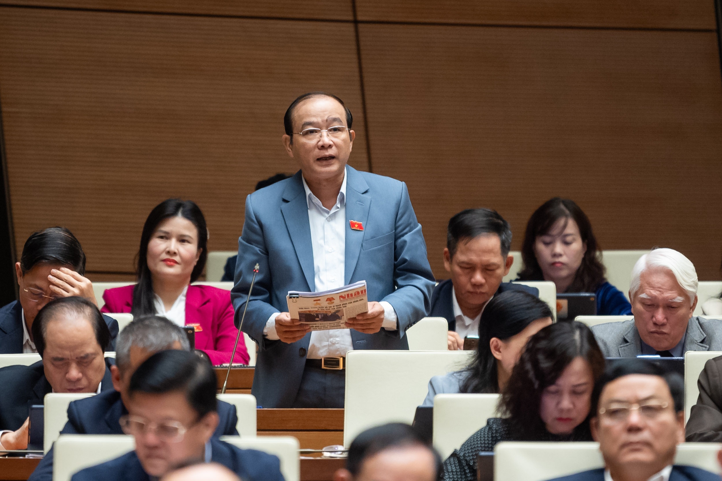 Đại biểu Lã Thanh Tân