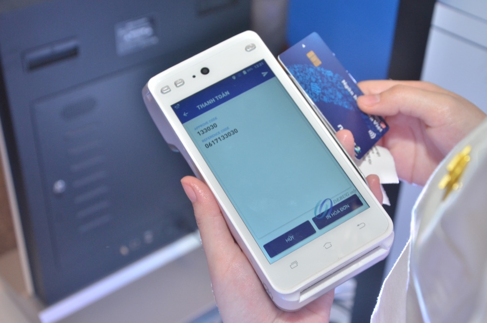 Tết này nói không với tiền mặt