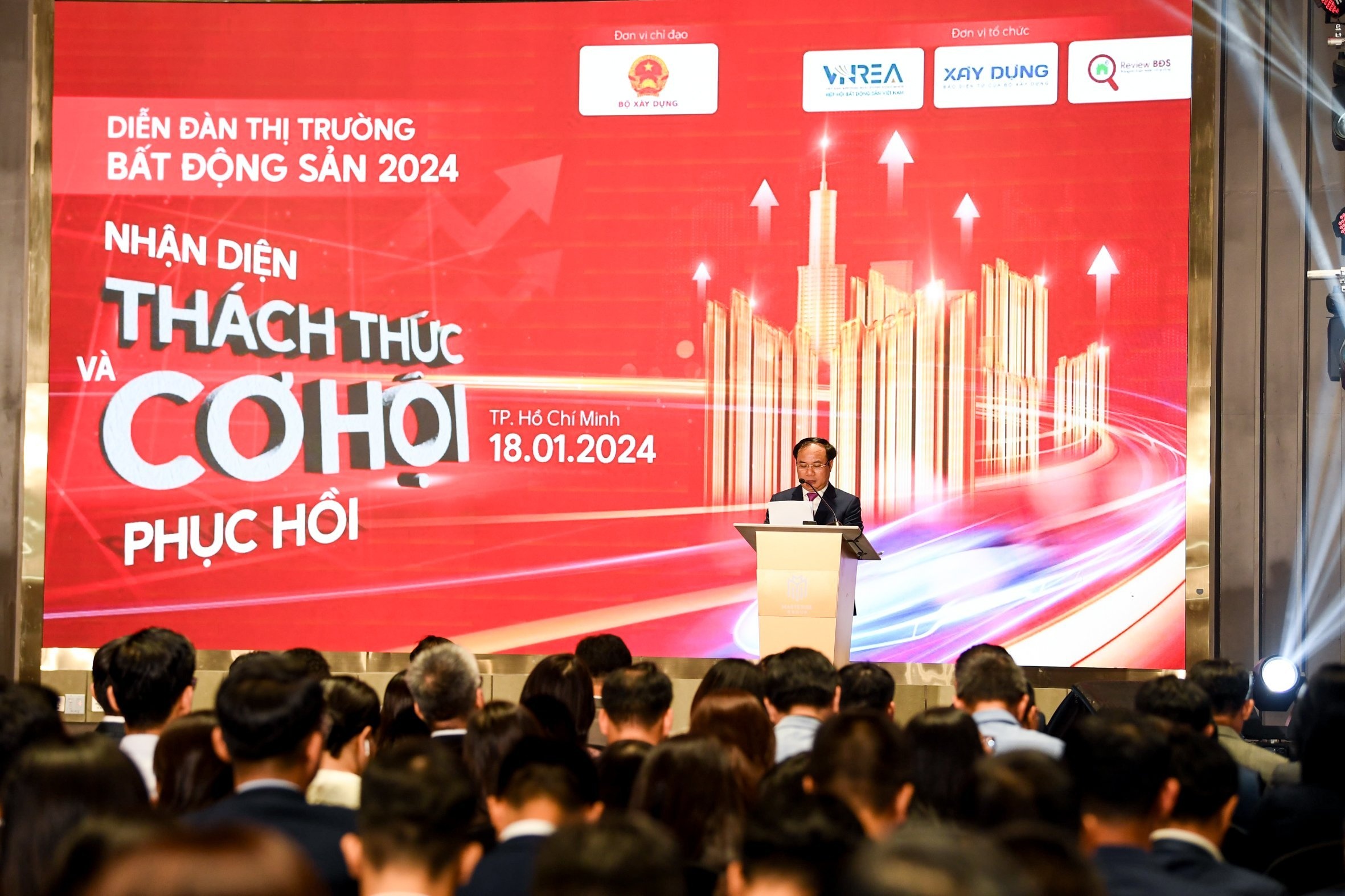 Cơ hội phục hồi thị trường bất động sản năm 2024