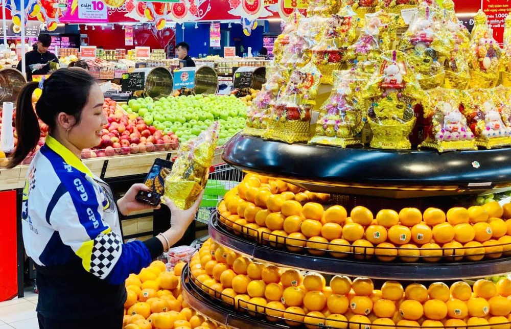 Đáp ứng đủ nhu cầu mua sắm Tết