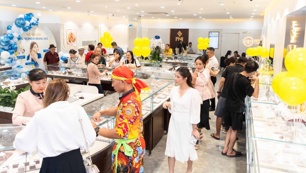 PNJ đã chạm mốc 400 cửa hàng tại 55/63 tỉnh thành.