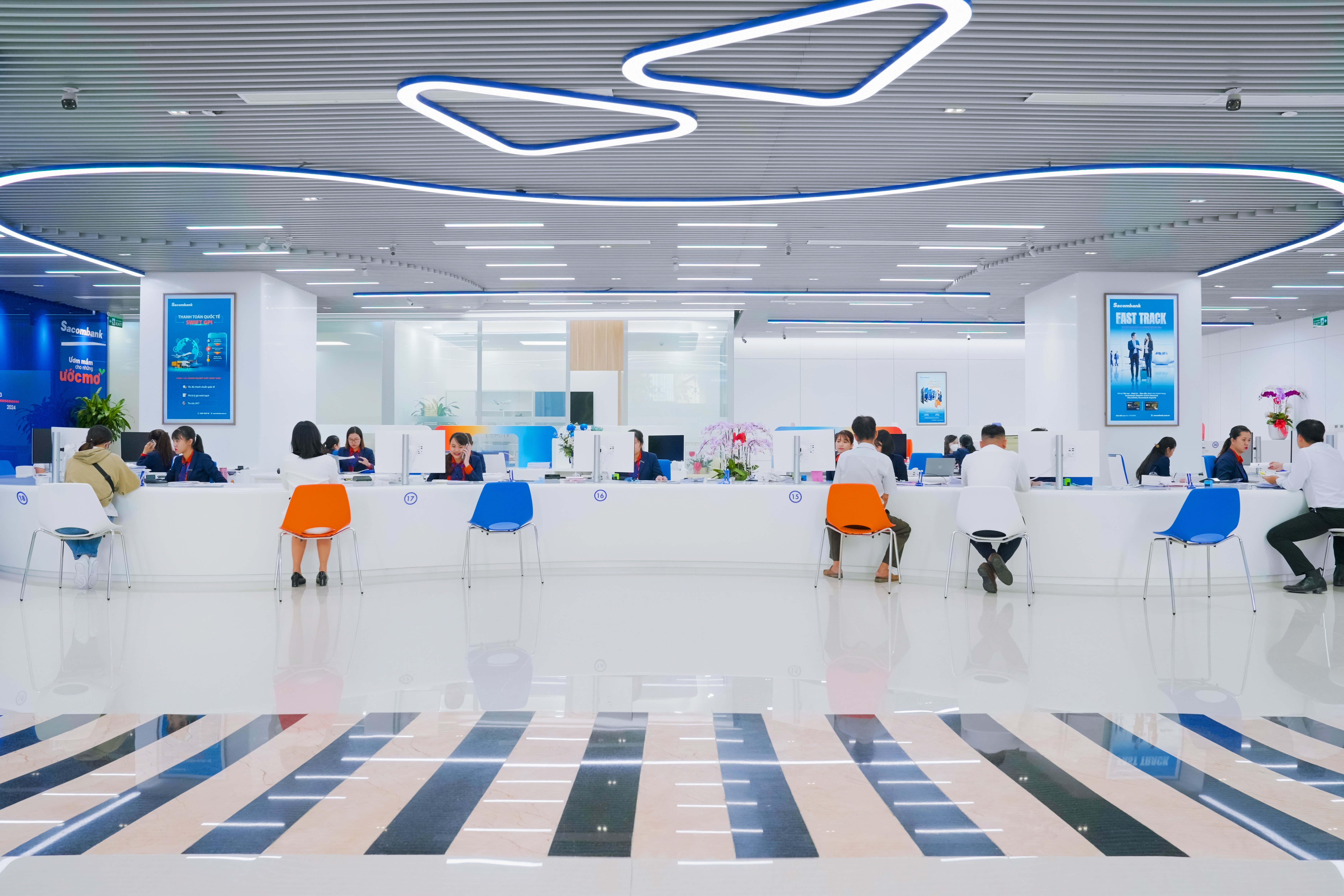 Sacombank giữ vững đà tăng trưởng sẵn sàng nội lực hoàn thành đề án tái cơ cấu