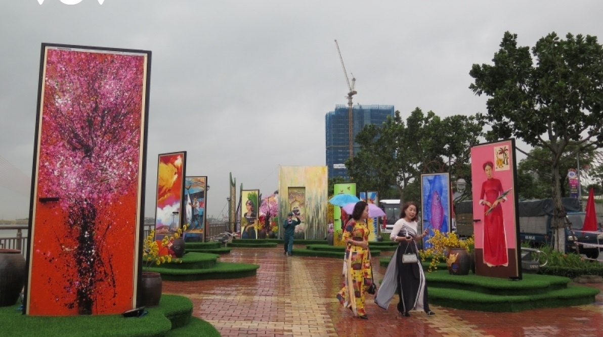 Chuẩn bị tốt các điều kiện để mọi người, mọi nhà vui Xuân, đón Tết Chuẩn bị tốt các điều kiện để mọi người, mọi nhà vui Xuân, đón Tết