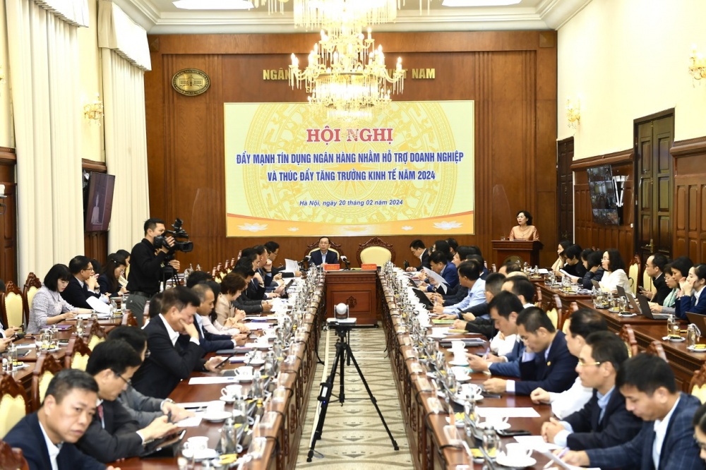 Quyết liệt đẩy mạnh tín dụng hỗ trợ doanh nghiệp, thúc đẩy tăng trưởng kinh tế năm 2024 Quyết liệt đẩy mạnh tín dụng hỗ trợ doanh nghiệp, thúc đẩy tăng trưởng kinh tế năm 2024