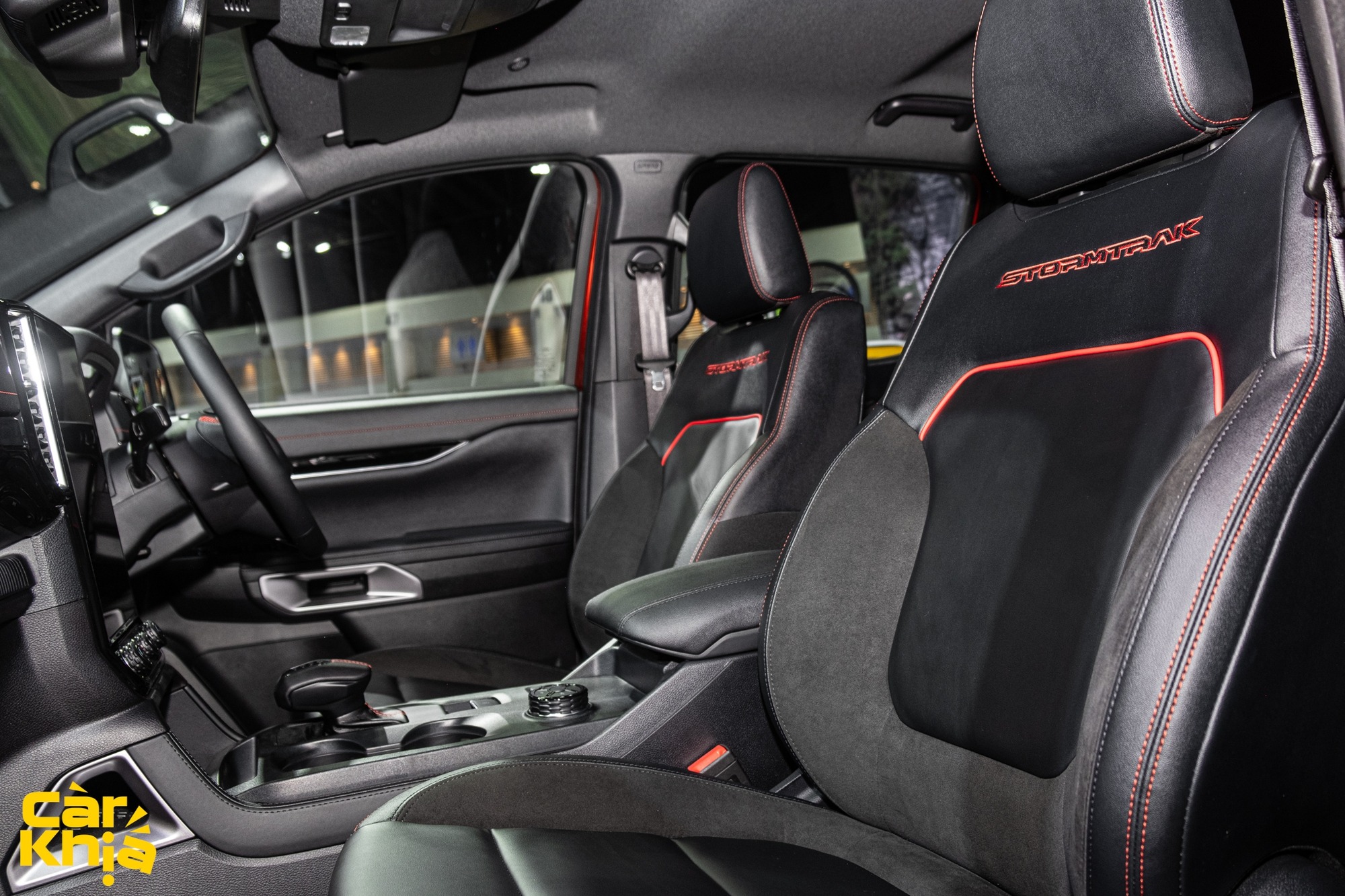 Ford Ranger Stormtrak có thể sẽ về Việt Nam vào tháng sau Ford Ranger Stormtrak có thể sẽ về Việt Nam vào tháng sau