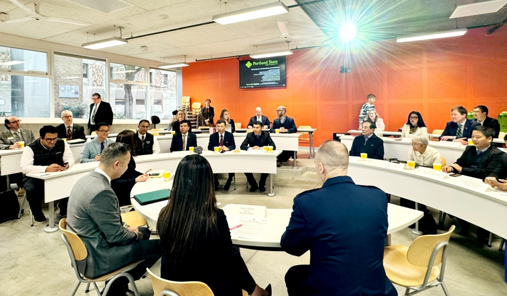 Thu hút đầu tư vào lĩnh vực vi mạnh bán dẫn và trí tuệ nhân tạo