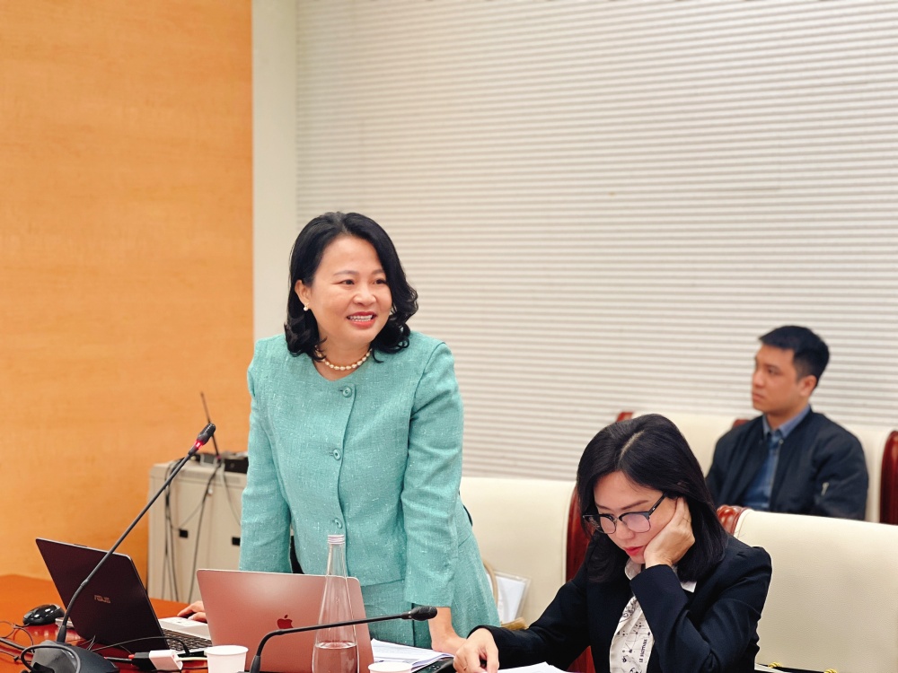 Phát triển và vận hành cơ chế bán buôn tín dụng cho các tổ chức tài chính vi mô Phát triển và vận hành cơ chế bán buôn tín dụng cho các tổ chức tài chính vi mô