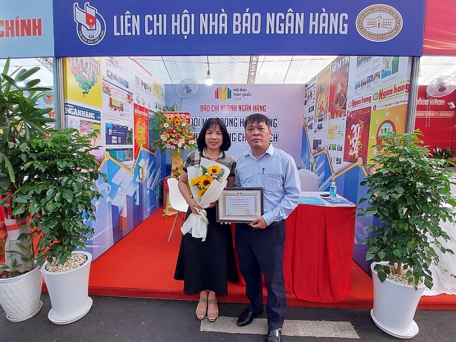 Hội báo toàn quốc lần đầu tiên tổ chức ở phía Nam thành công tốt đẹp